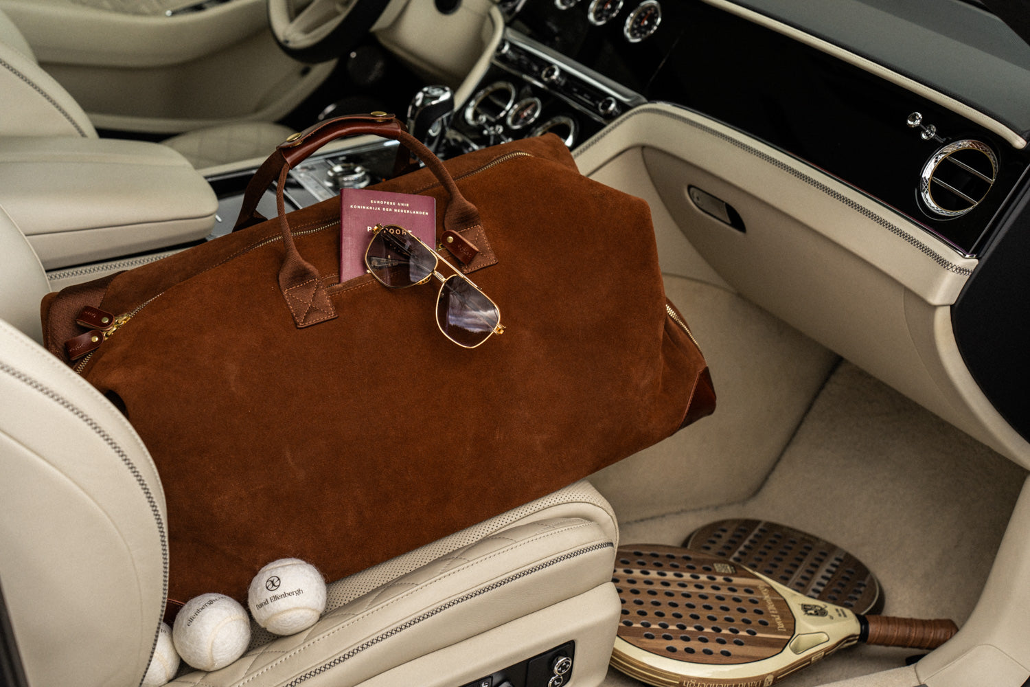 Heritage Suede Bag designed for padel and everyday use